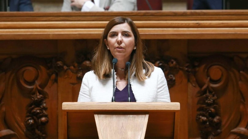 Imagem de Sara Madruga da Costa diz que João Leão deve pedido de desculpa aos madeirenses