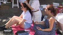 Imagem de 30 pessoas juntaram-se para celebrar o dia internacional do Reiki (vídeo)