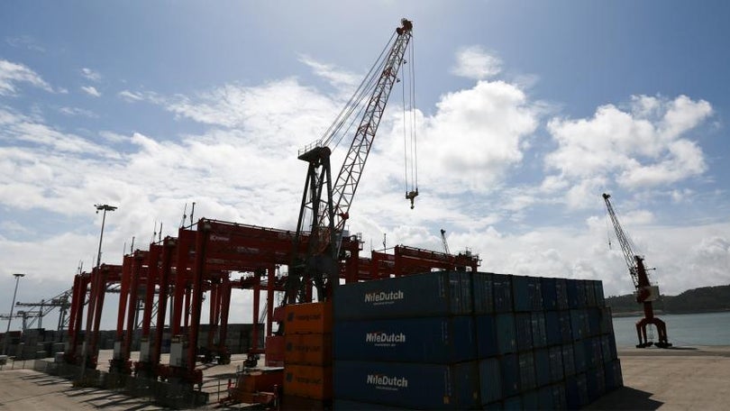 Imagem de Estivadores fazem greve para navios desviados de Espanha