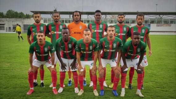 Imagem de Marítimo B fica mais de um mês no continente para atualizar calendário