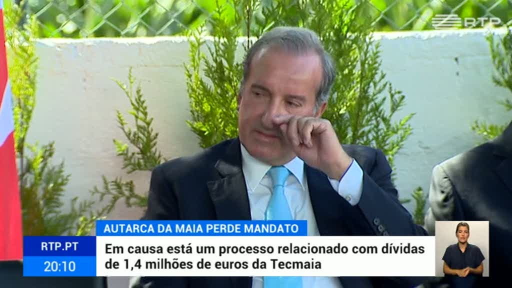 C�mara da Maia. Confirmada a perda de mandatos de presidente e vereador