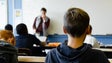 Imagem de 70% dos alunos não precisam de fazer renovação de matrícula online (Vídeo)