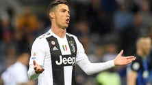 Imagem de Ronaldo fora do prémio de melhor jogador