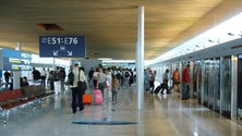 Imagem de Covid-19: França passa a exigir teste ou testar nos aeroportos passageiros de 16 países
