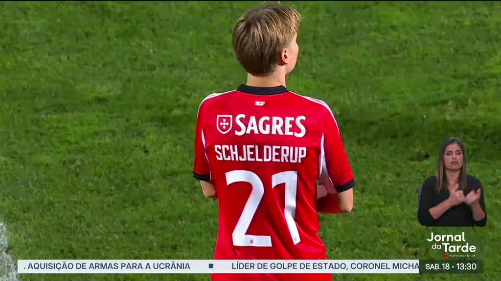 Benfica vence Chaves no jogo da Taça