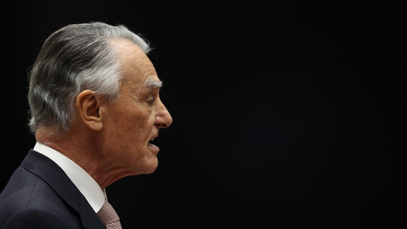 Cavaco justifica crise com «falhanço da política do Governo» de Costa