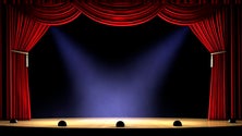 Imagem de Portugueses vão pouco ao teatro