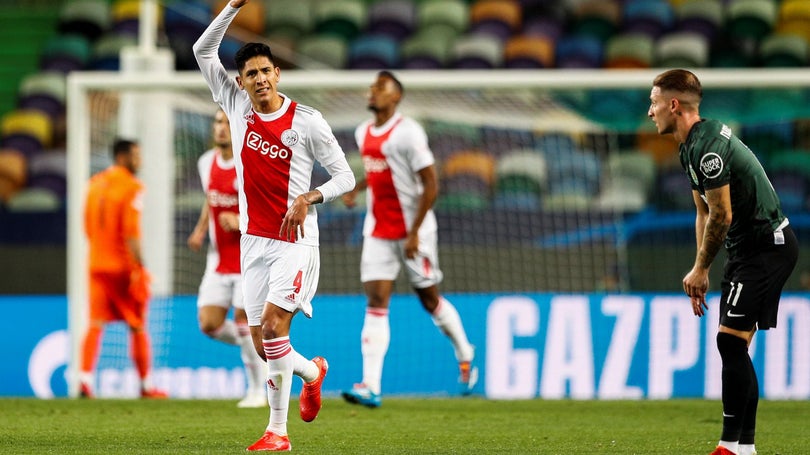 Sporting goleado em casa pelo Ajax
