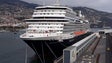 Gigante holandês Nieuw Statendam pela primeira vez na Madeira