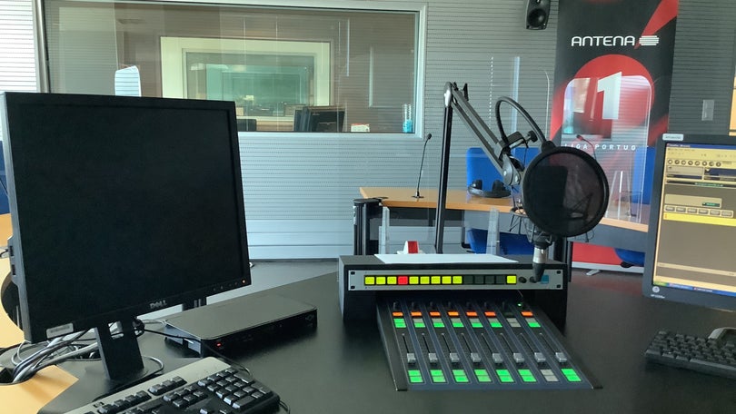 Imagem de Rádio renova a sua importância (áudio)