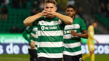 Imagem de Hat-trick sueco na vitória do Sporting frente ao Farense