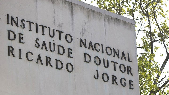 Imagem de Madeira com a média mais alta