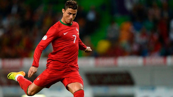 Imagem de Cristiano Ronaldo entre os candidatos a melhor jogador do ano da FIFA