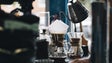 Imagem de Venda de café retomada, mas para já só em regime de takeaway (Vídeo)