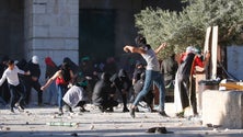 Imagem de Europa apela ao fim «imediato» da violência e ao respeito pelo estatuto de Jerusalém