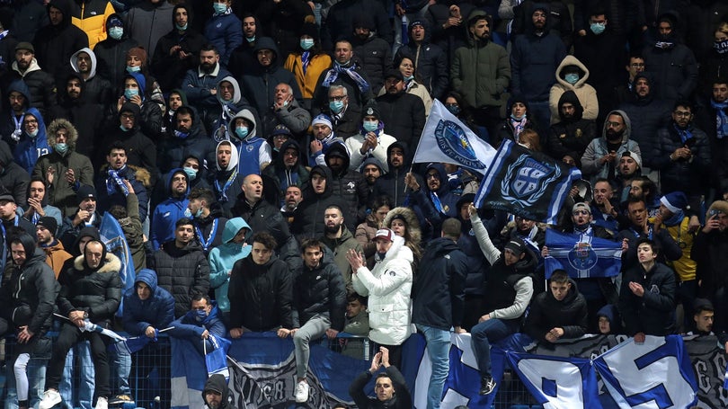 Imagem de Porto goleia em Vizela e recupera primeiro lugar
