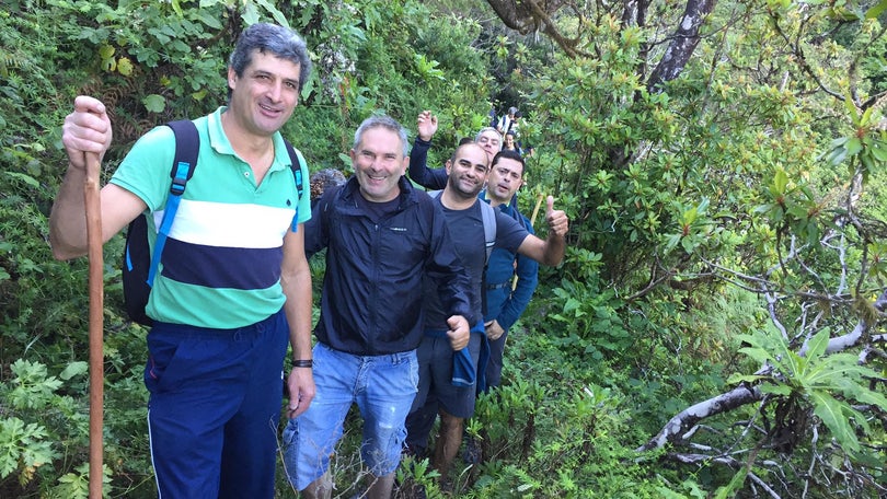 Cerca de 30 romeiros a caminho da Ponta Delgada