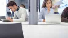 Imagem de 40% das mulheres vivem em situações precárias (Áudio)