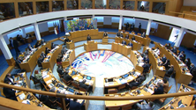 Imagem de Parlamento aprova alterações aos programas de estágios (Vídeo)