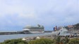 Imagem de Último dia da temporada de cruzeiros, com dois navios no Porto do Funchal