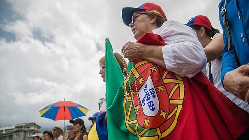 Governo português recusa “êxodo maciço” de emigrantes e lusodescendentes