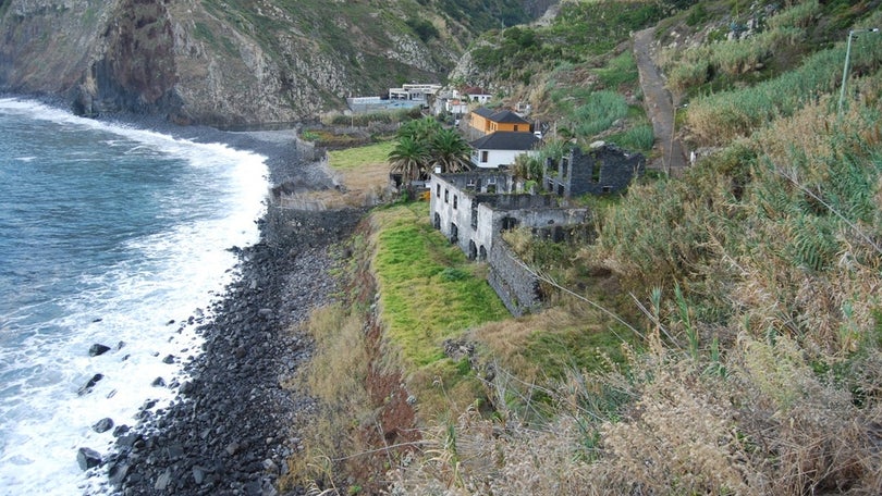 Imagem de Buscas por turista que desapareceu no mar de São Jorge foram encerradas