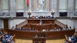 Imagem de Estado da nação: PSD compara Governo à cigarra, PS defende que país está «bem melhor»