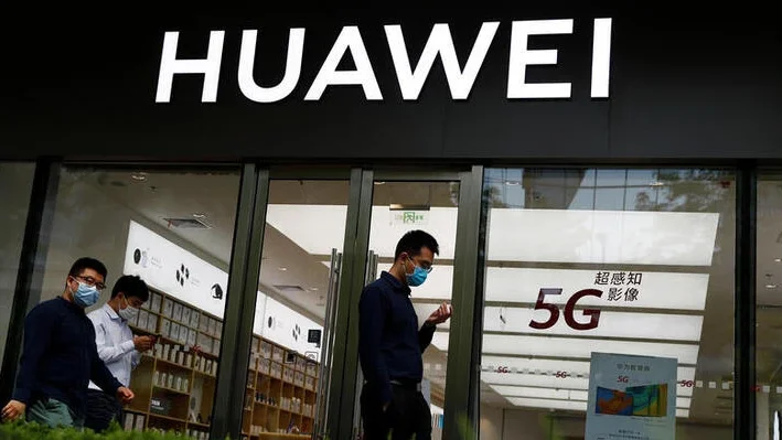 Imagem de China condena decisão «infundada» do Canadá de banir Huawei da rede