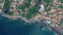 Imagem de Adiada intervenção no passeio marítimo da Praia Formosa-Socorridos