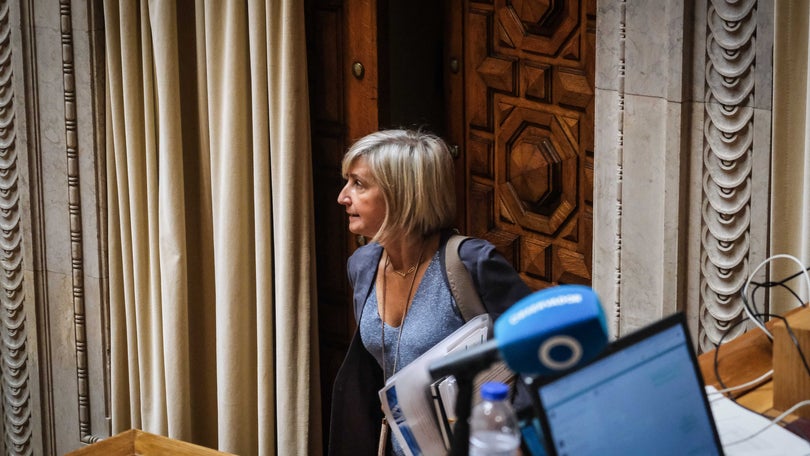 Imagem de Chega vai hoje pedir demissão da ministra da Saúde