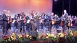Imagem de Katia Guerreiro em espetáculo com a Orquestra Clássica (vídeo)