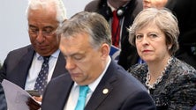Imagem de Costa com Theresa May na terça-feira para preparar relações luso-britânicas