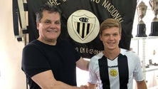 Imagem de Vincent Koziello assina contrato com o Nacional