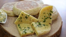 Imagem de Vários tipos de pães dão vida à 5.ª Mostra do Bolo do Caco e Pão Caseiro (áudio)