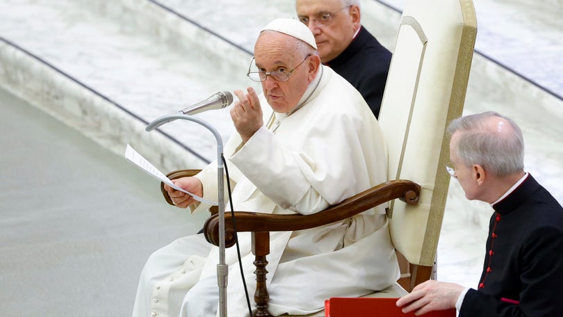 Imagem de Papa Francisco cancelou audiências por estar febril