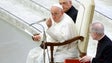 Papa Francisco cancelou audiências por estar febril