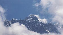 Imagem de Expedição internacional deixa Everest devido à covid