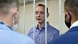 Jornalista russo condenado a 22 anos de prisão por «alta traição»