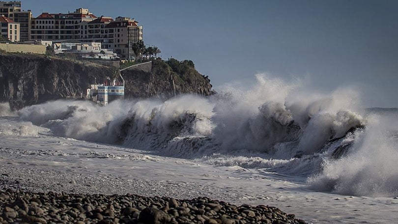 Capitania cancela aviso de mau tempo no mar da Madeira