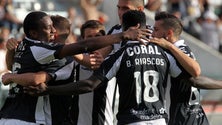 Imagem de Nacional volta aos triunfos ao vencer Desportivo de Chaves com dois golos de Bryan Rochez