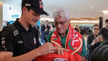 Imagem de Marcelo felicita ciclista João Almeida pelo «histórico pódio»