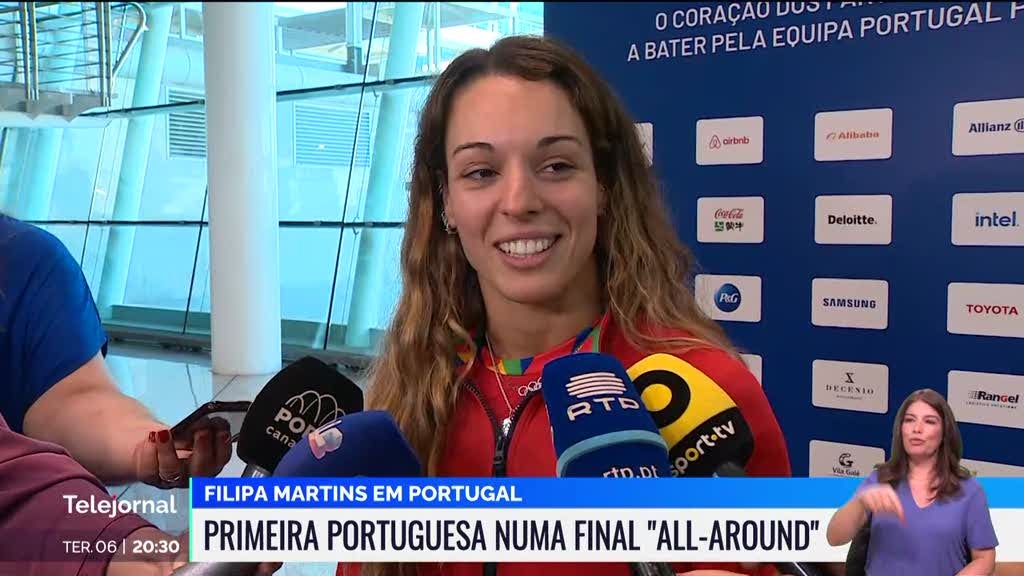 Filipa Martins chega a Portugal depois de ter feito história