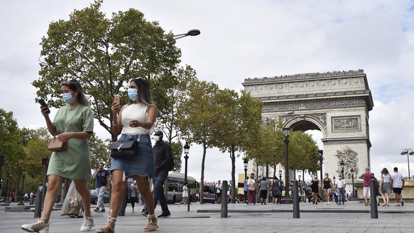 Covid-19: 25 mortos em França devido ao vírus nas últimas 24 horas