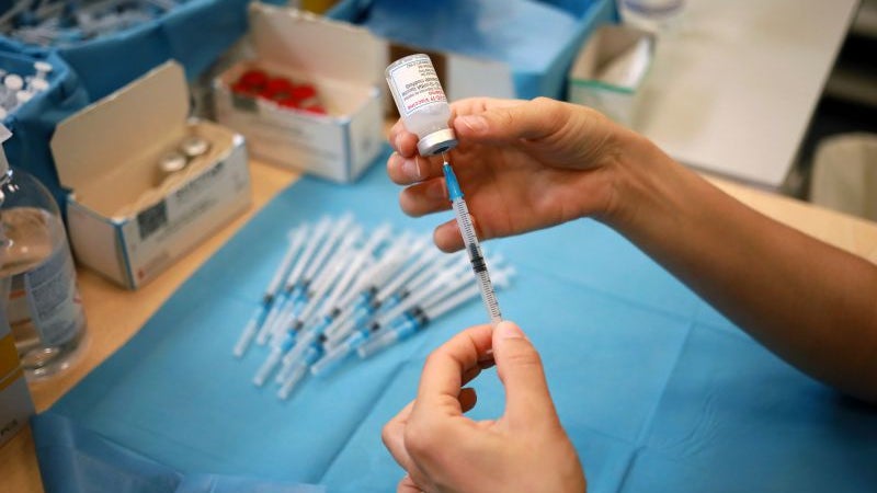Imagem de DGS apela à vacinação para reduzir propagação do covid e da gripe