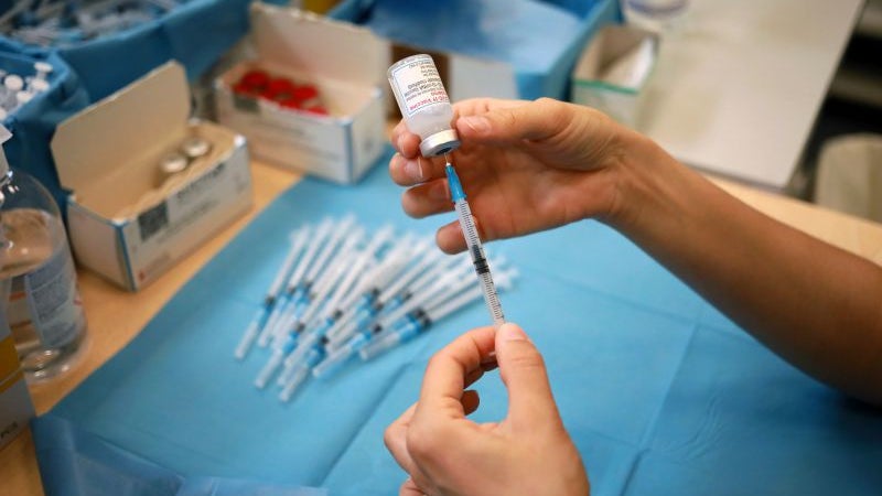 DGS apela à vacinação para reduzir propagação do covid e da gripe