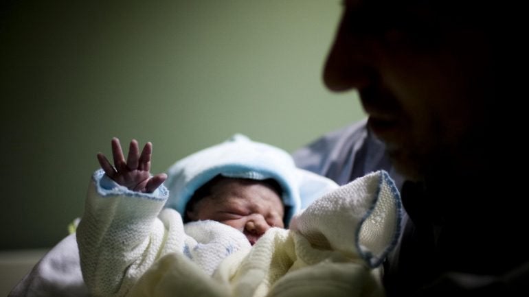 Imagem de Portugal é um dos oito países da UE com maior percentagem de filhos fora do casamento