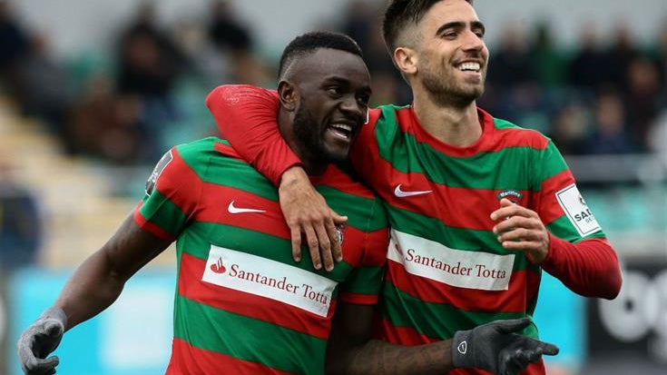 Marítimo alcança Rio Ave no quinto lugar da I liga, com empate no Estoril