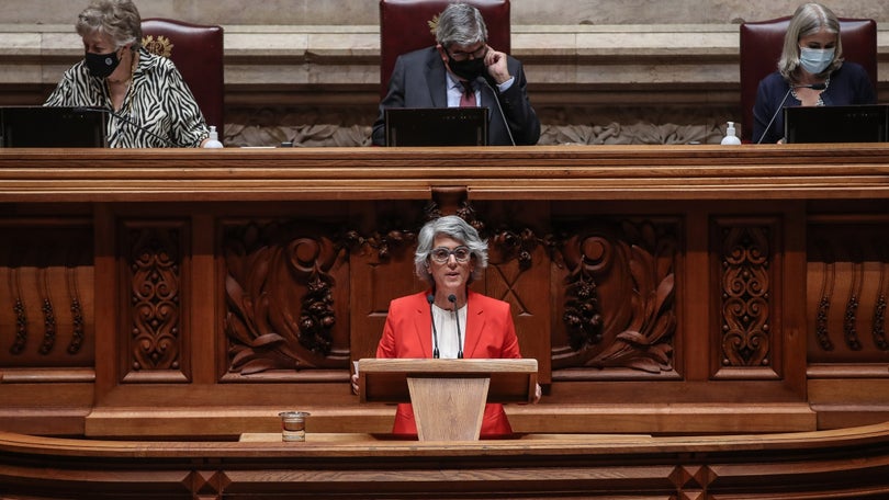 Imagem de Governo não prevê prolongar apoio para profissionais da Cultura