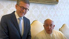 Imagem de Carlos Moedas foi recebido pelo Papa