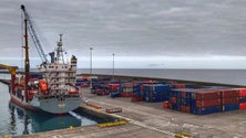 Imagem de Câmara de Comércio de Angra quer igualdade entre portos (Vídeo)